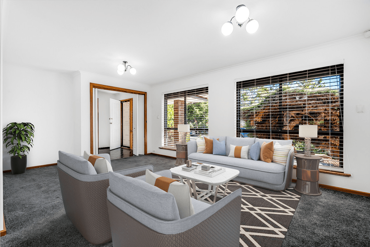 11 Megunya Crescent, CRAIGMORE, SA 5114