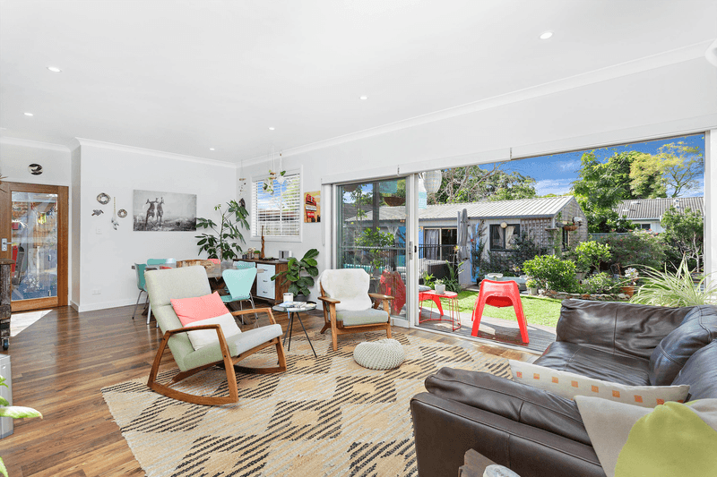 19 Worsley Avenue, East Hills, NSW 2213