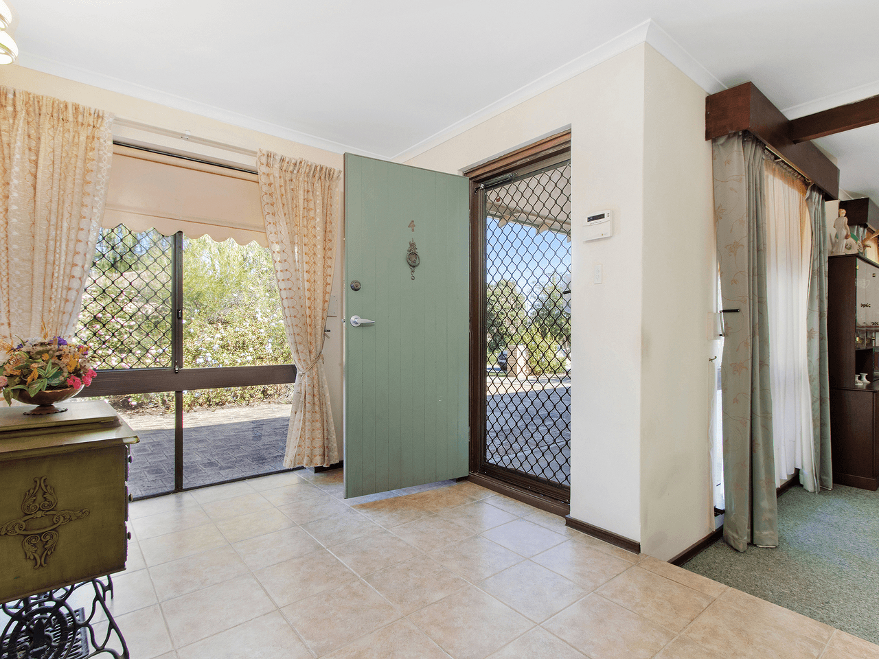 4 Fletcher Way, Mandurah, WA 6210