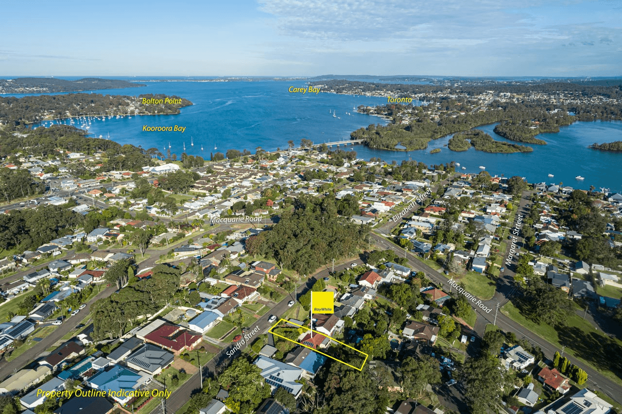 16 Sandra Street, FENNELL BAY, NSW 2283