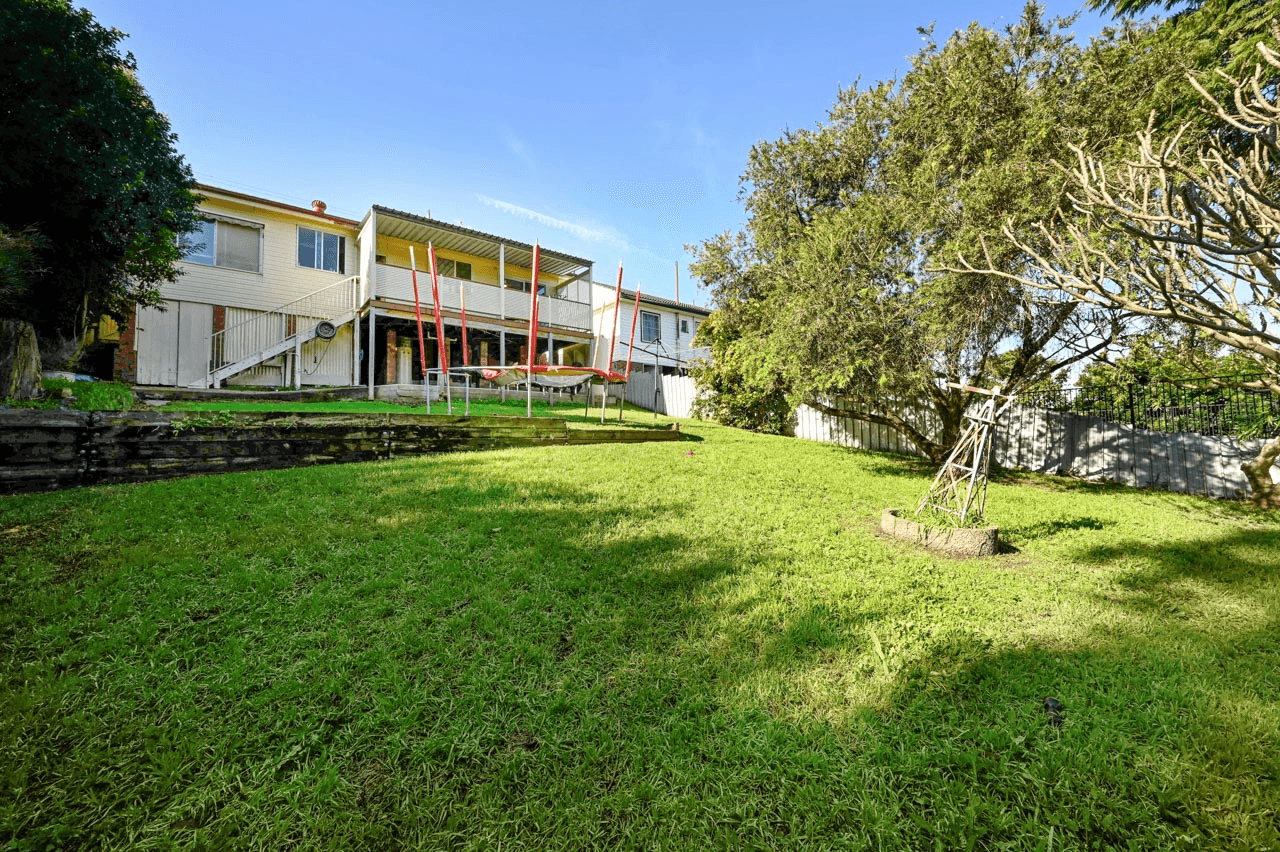 16 Sandra Street, FENNELL BAY, NSW 2283