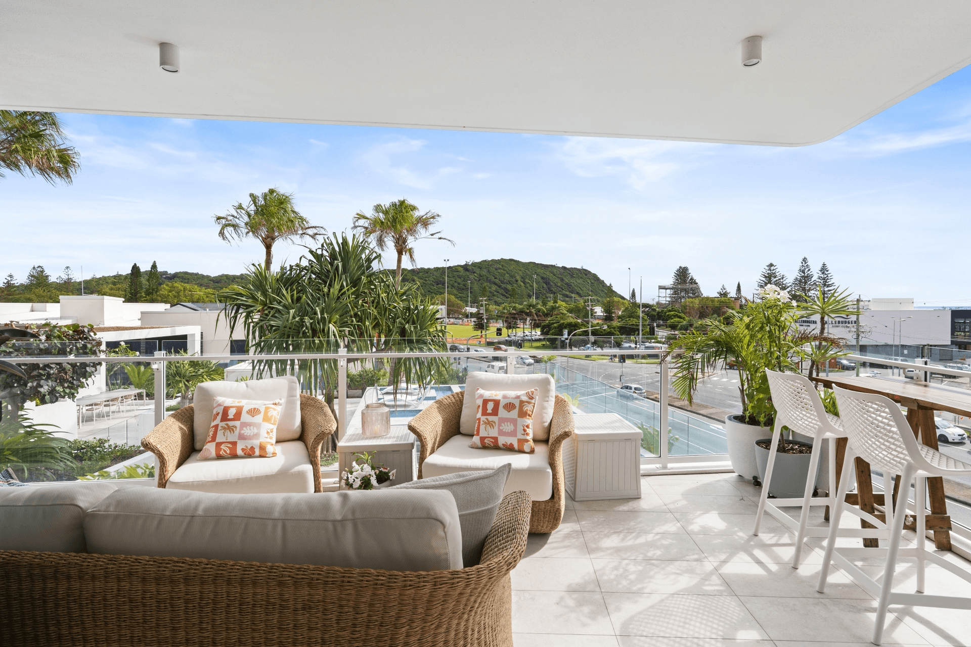 404/5 Nyrang Avenue, Palm Beach, QLD 4221