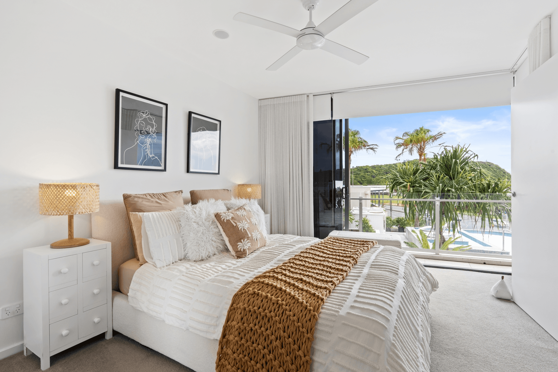 404/5 Nyrang Avenue, Palm Beach, QLD 4221