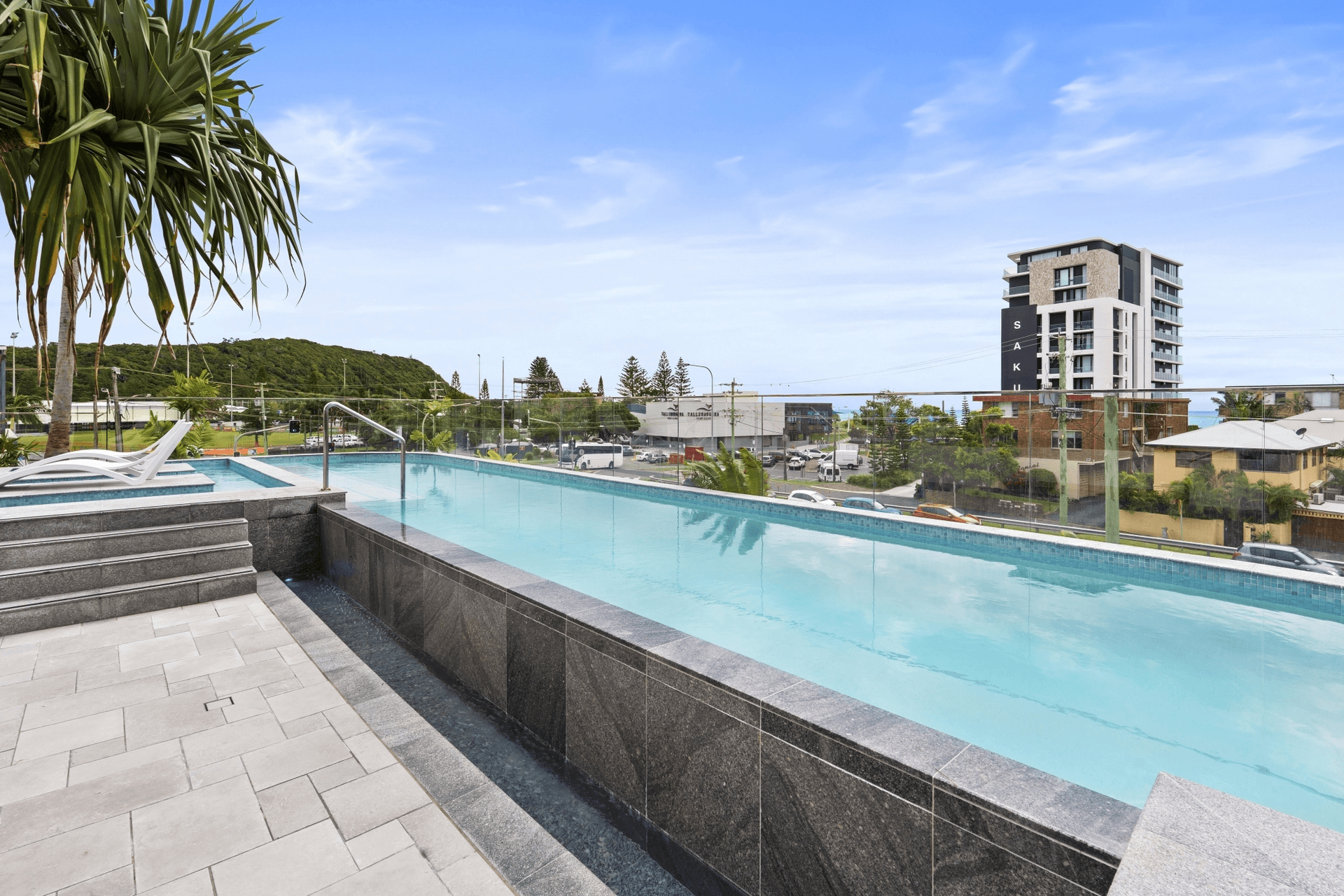 404/5 Nyrang Avenue, Palm Beach, QLD 4221
