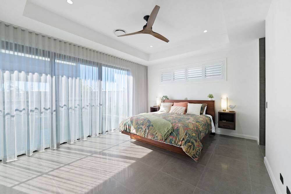 10 Arlington Drive, PELICAN WATERS, QLD 4551