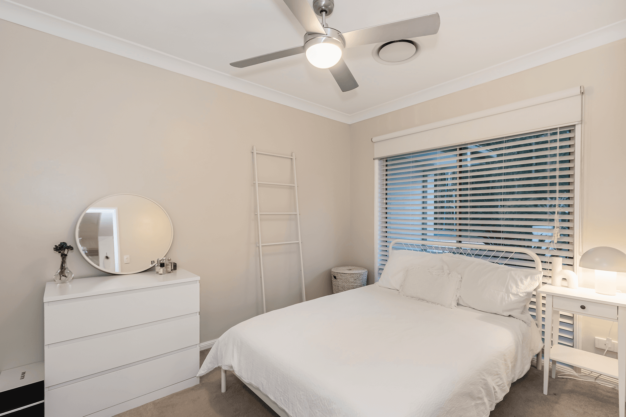 7 Morning Tide Lane, COOMERA WATERS, QLD 4209