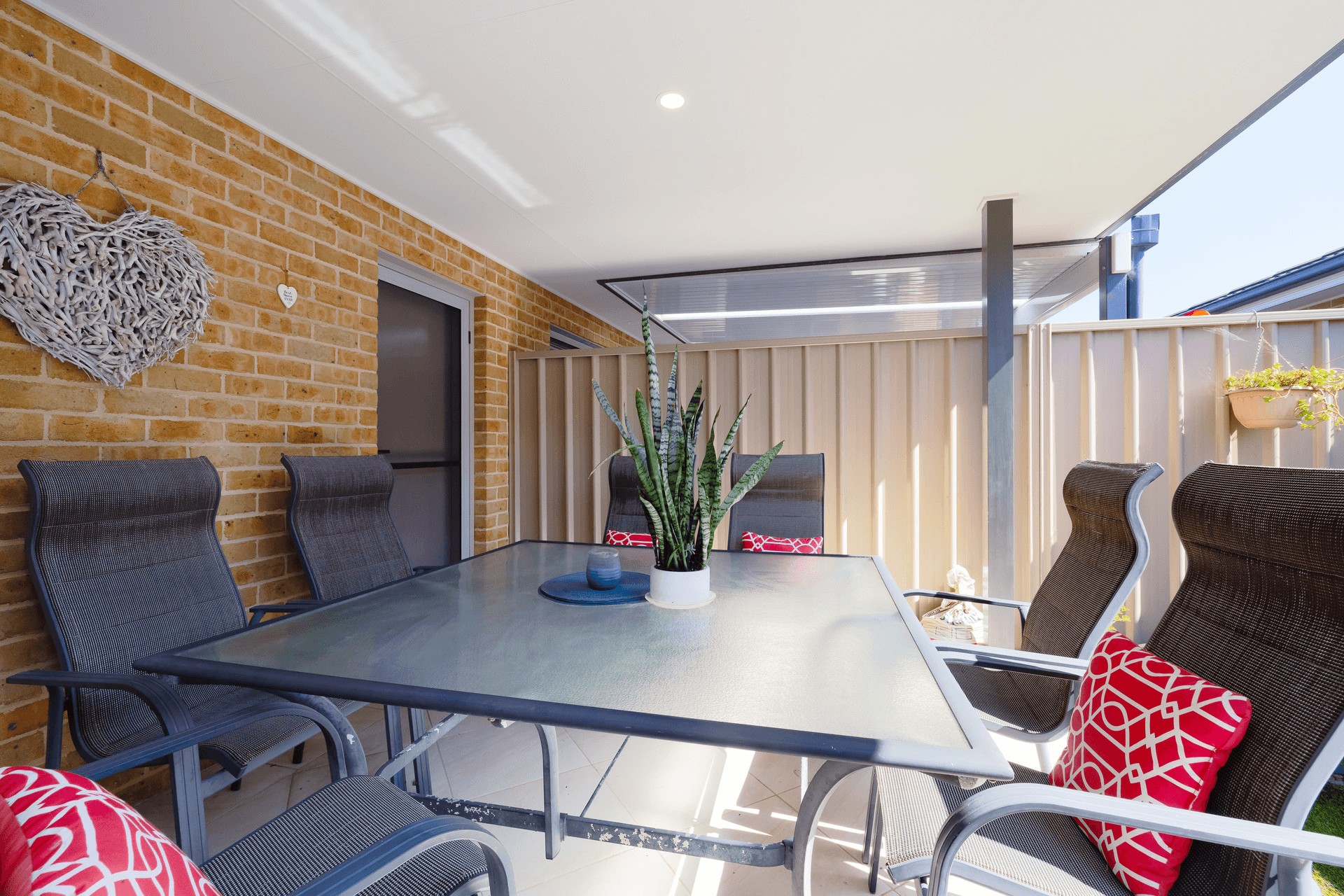 2/6 King Street, Umina Beach, NSW 2257