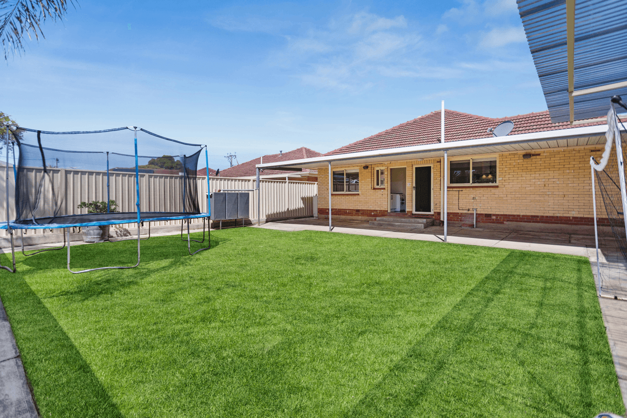 17 Cooke Street, FINDON, SA 5023