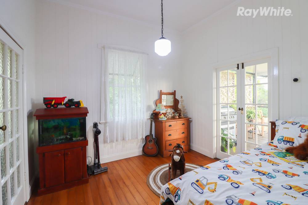 2 Ahearn Street, ROSEWOOD, QLD 4340