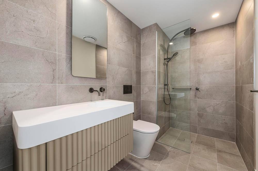 2511/10 Sickle Avenue, HOPE ISLAND, QLD 4212