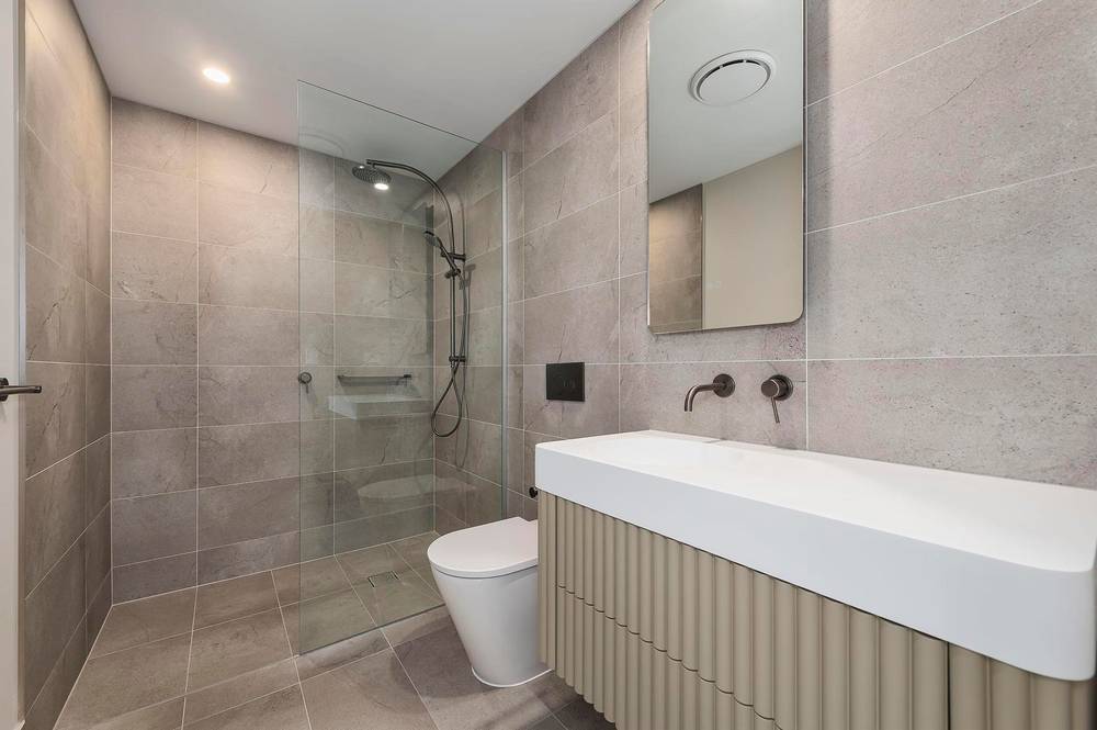 2511/10 Sickle Avenue, HOPE ISLAND, QLD 4212