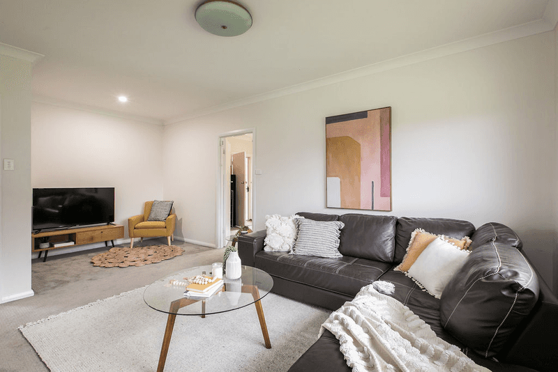 677 Lyne Street, Lavington, NSW 2641