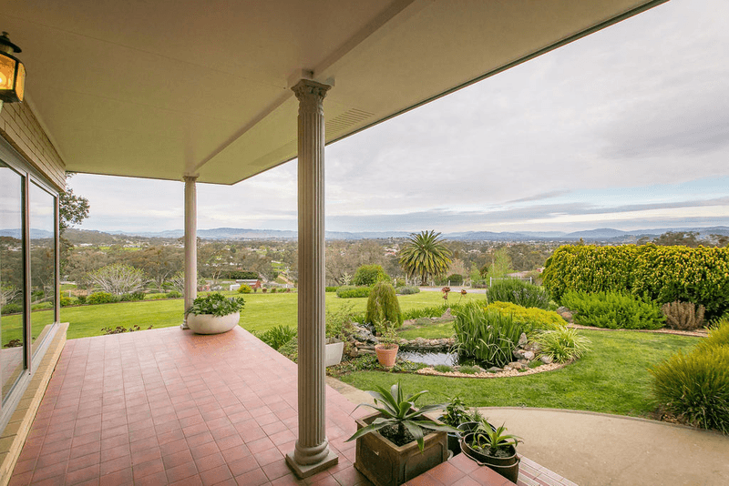 677 Lyne Street, Lavington, NSW 2641