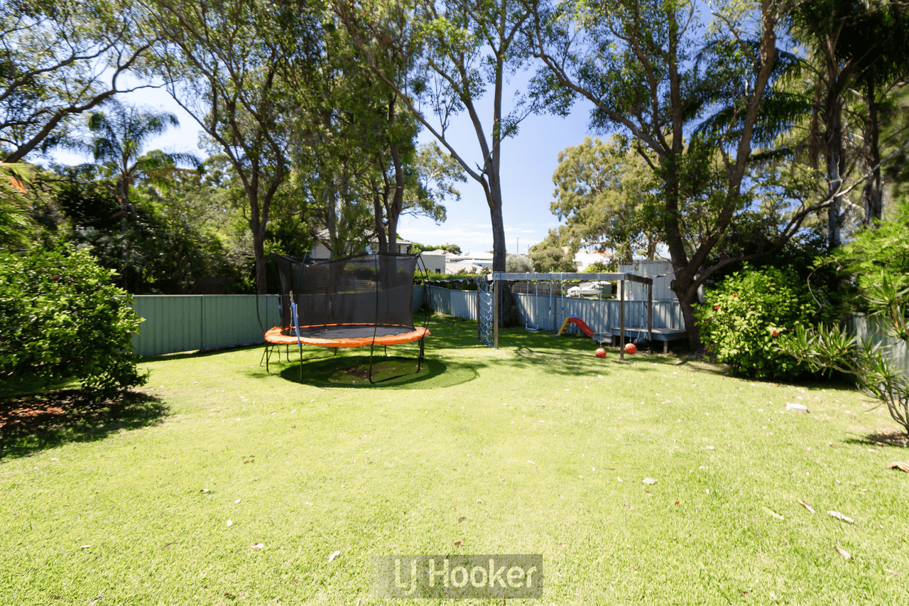 8 Puntee Street, KILABEN BAY, NSW 2283