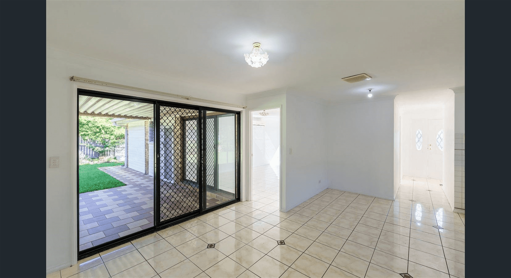 299 Winstanley st, CARINDALE, QLD 4152