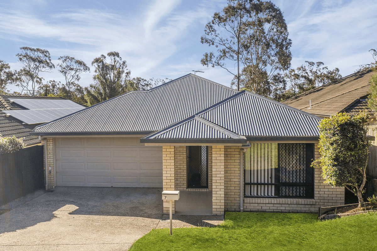 37 Carnarvon Crescent, WATERFORD, QLD 4133