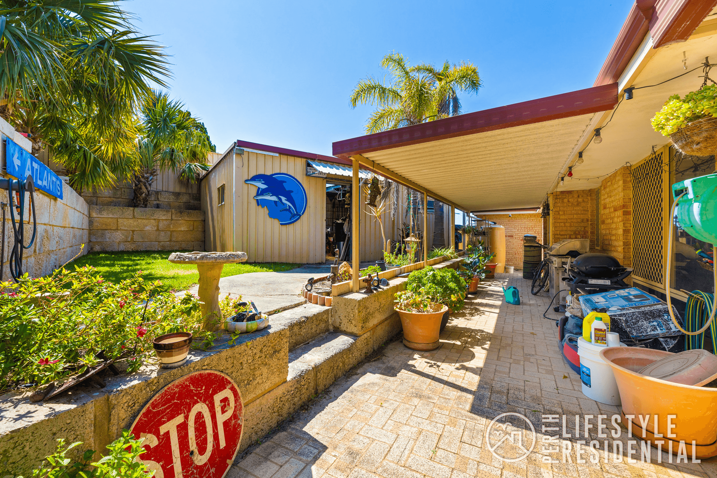 10 Stuart Place, TWO ROCKS, WA 6037