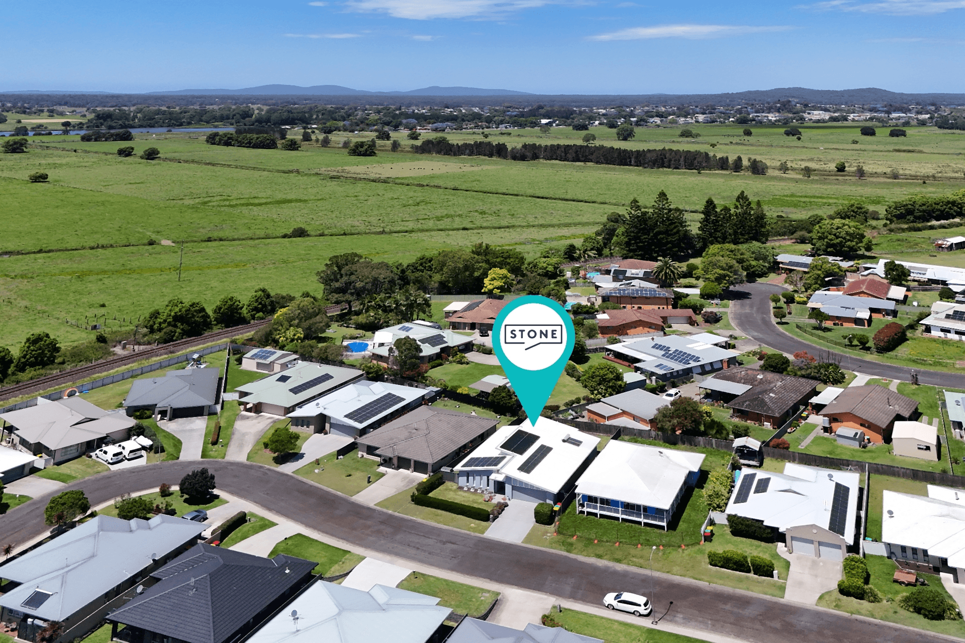 16 Prior Circuit, West Kempsey, NSW 2440