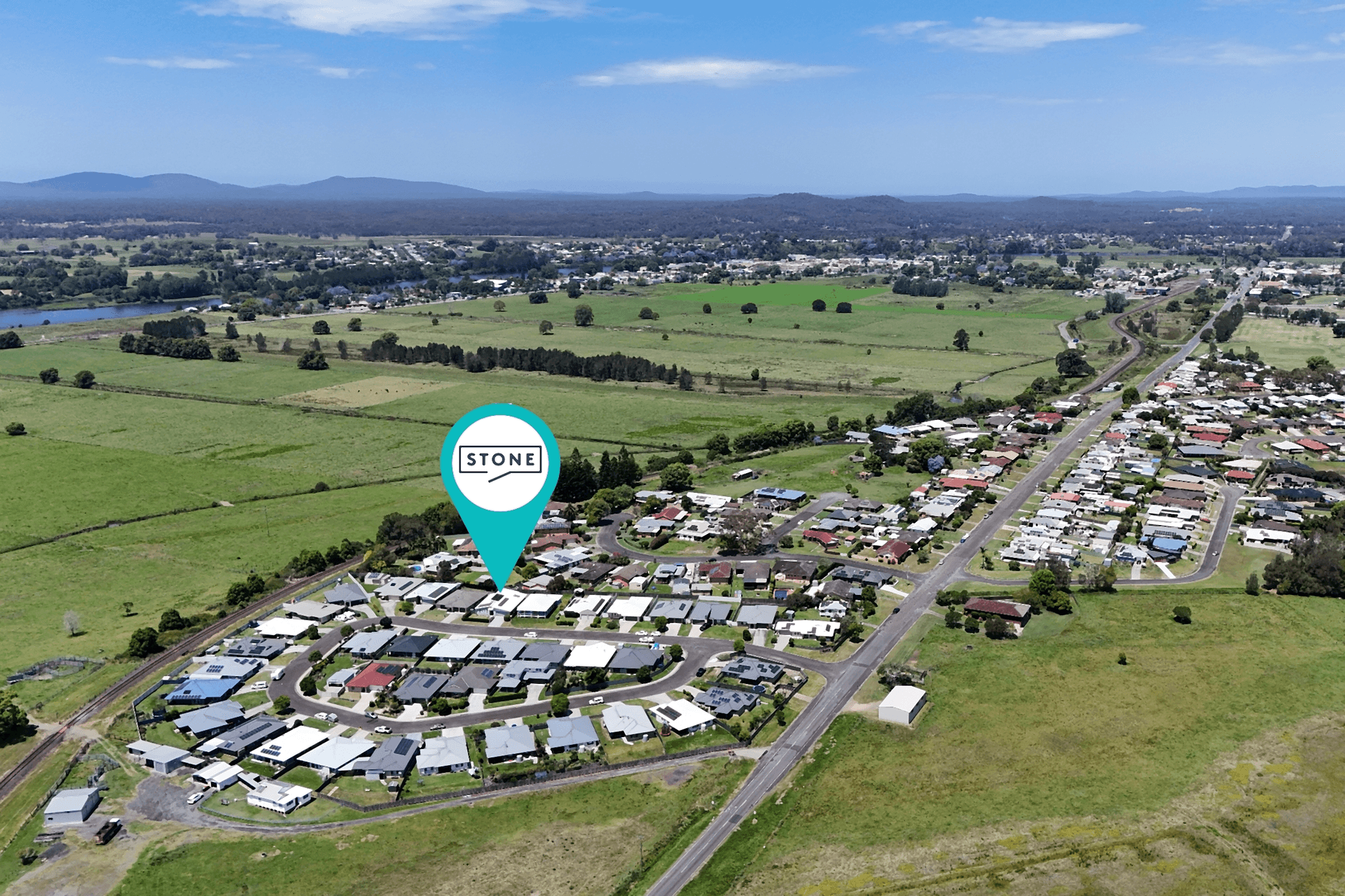 16 Prior Circuit, West Kempsey, NSW 2440