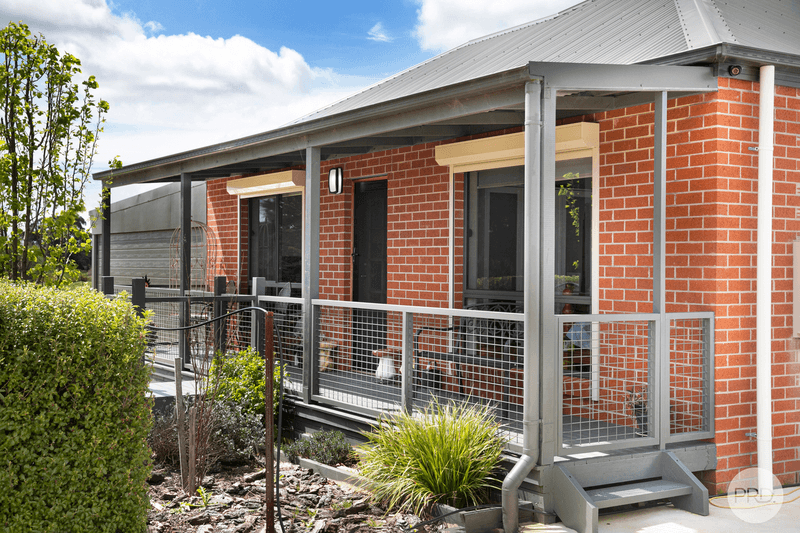 20 Thorne Road, SMYTHESDALE, VIC 3351