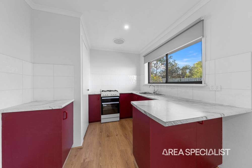 18 Simon Drive, Pakenham, VIC 3810