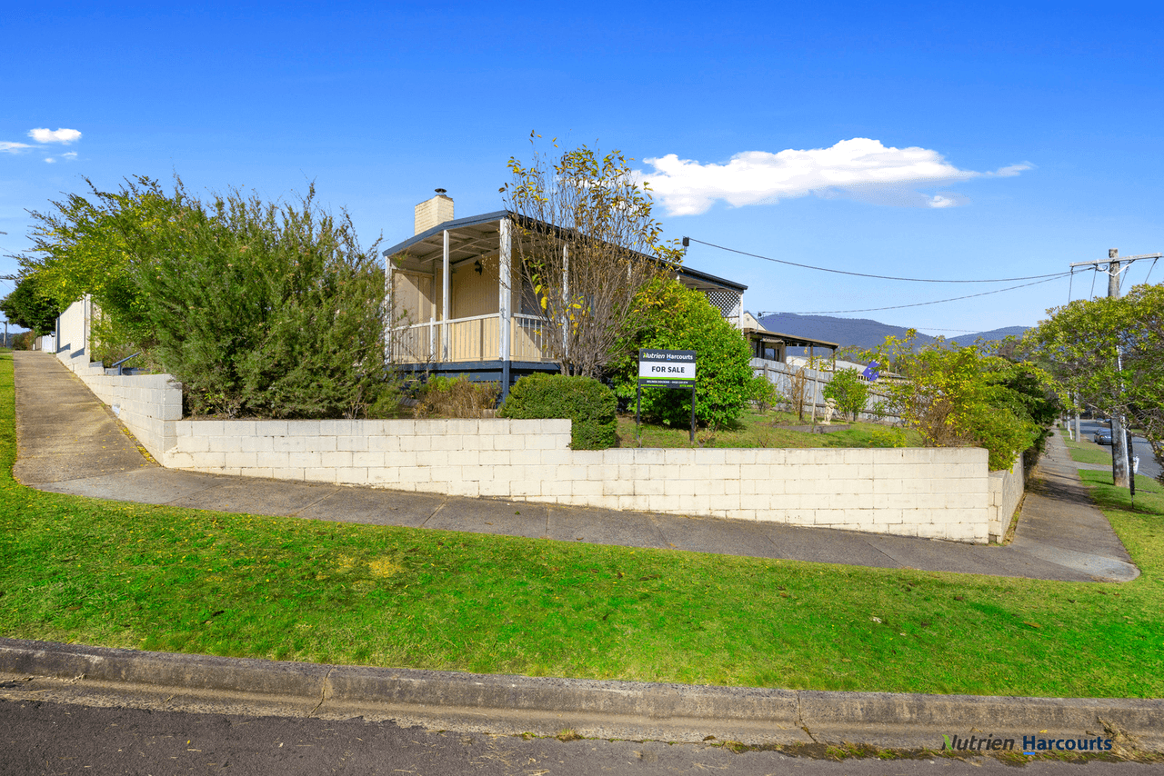 1 The Boulevard, EILDON, VIC 3713
