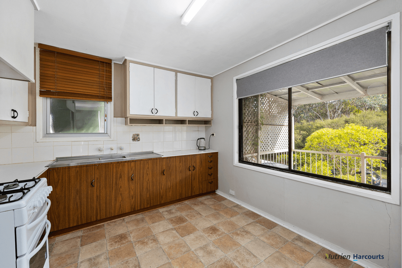 1 The Boulevard, EILDON, VIC 3713
