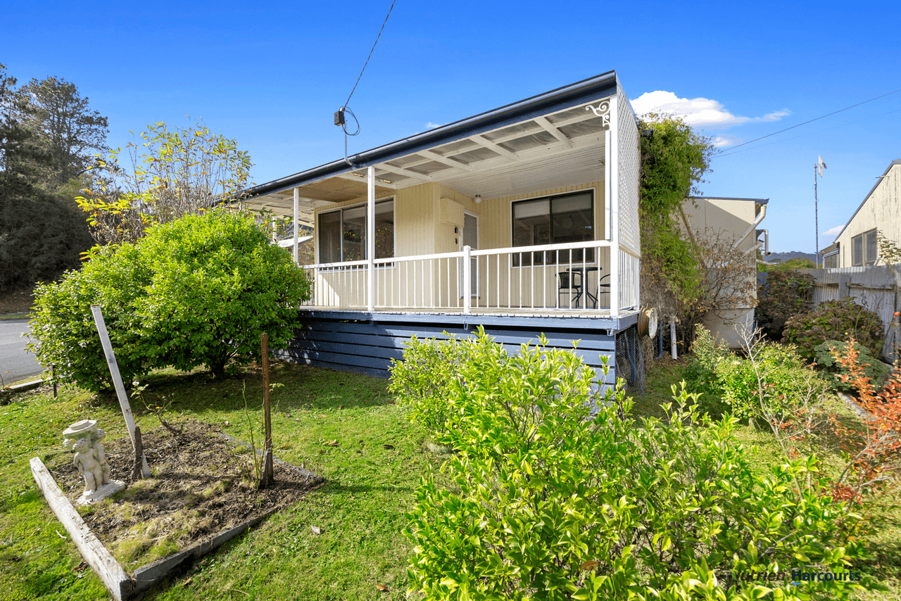 1 The Boulevard, EILDON, VIC 3713