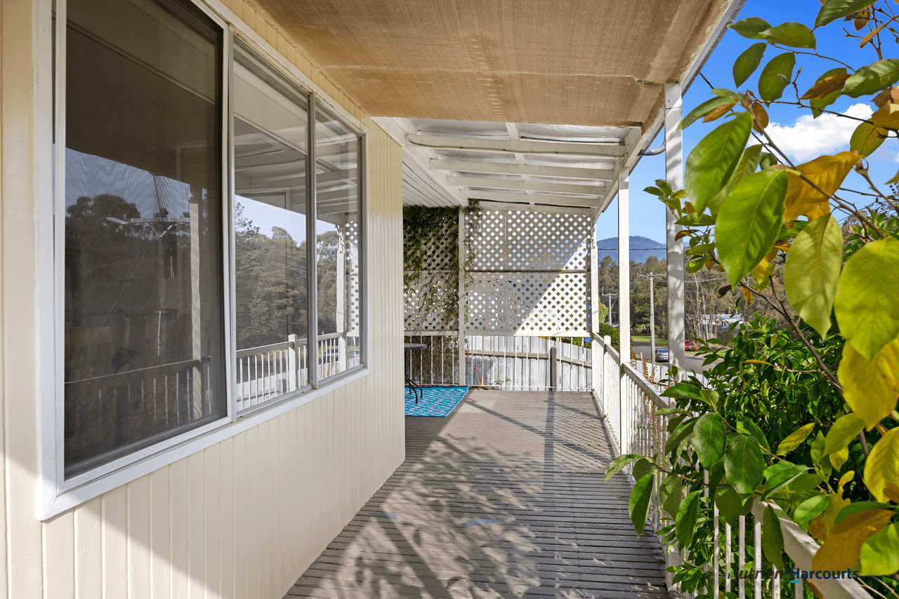 1 The Boulevard, EILDON, VIC 3713