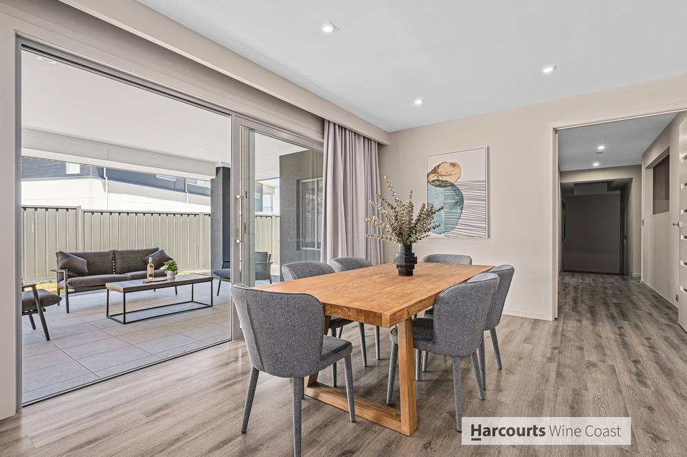 4 Duncanson Avenue, SELLICKS BEACH, SA 5174