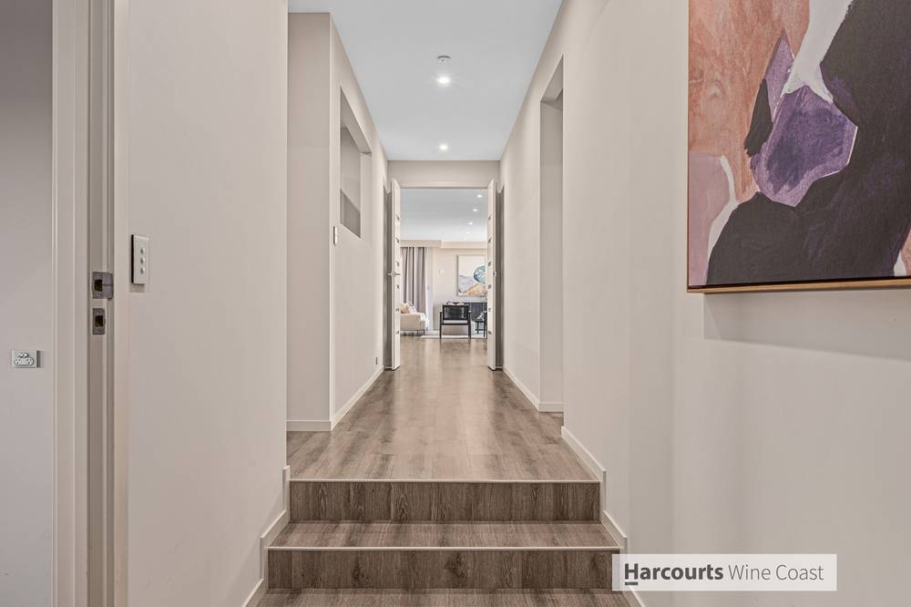 4 Duncanson Avenue, SELLICKS BEACH, SA 5174