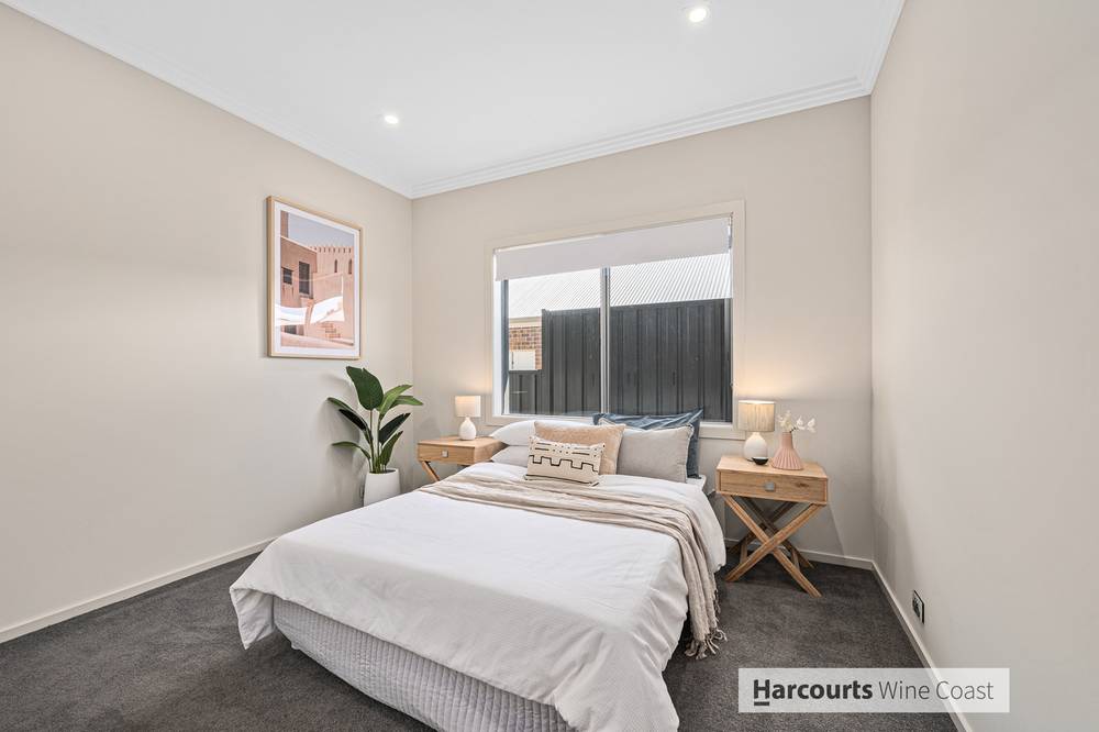 4 Duncanson Avenue, SELLICKS BEACH, SA 5174