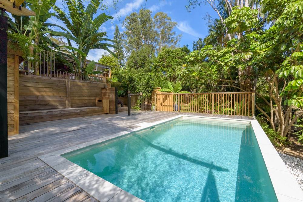 14 CHARLES STREET, COORAN, QLD 4569