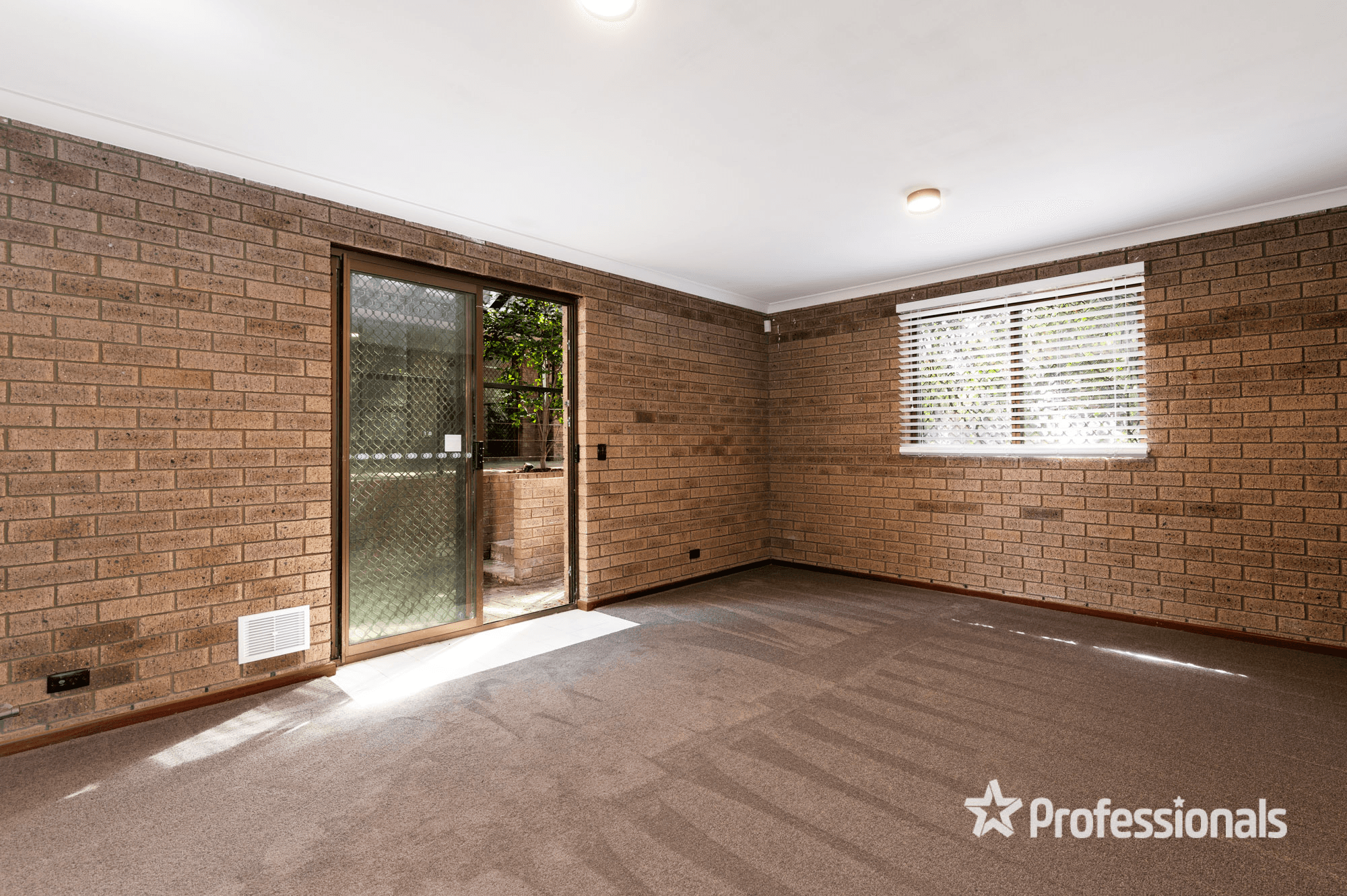 67 Leicester Square, ALEXANDER HEIGHTS, WA 6064