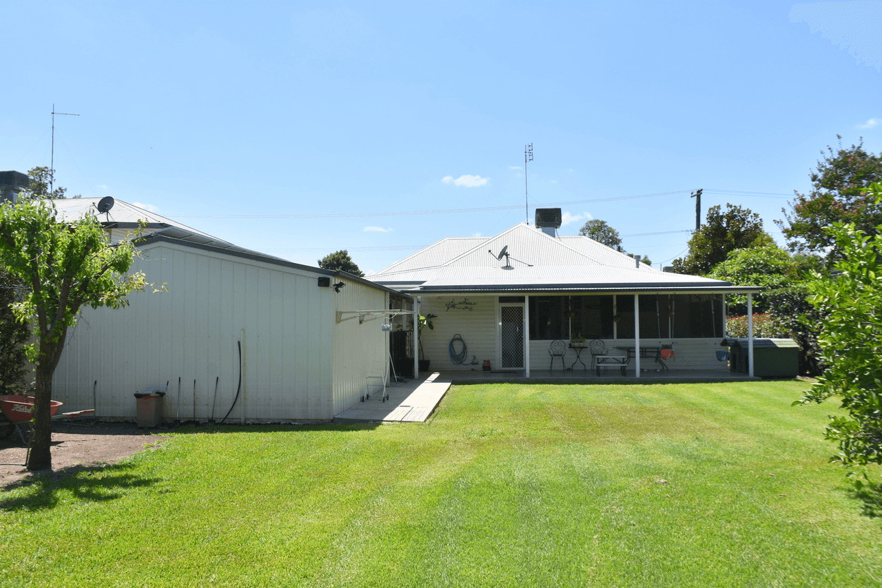 7 Edward Street, MOREE, NSW 2400