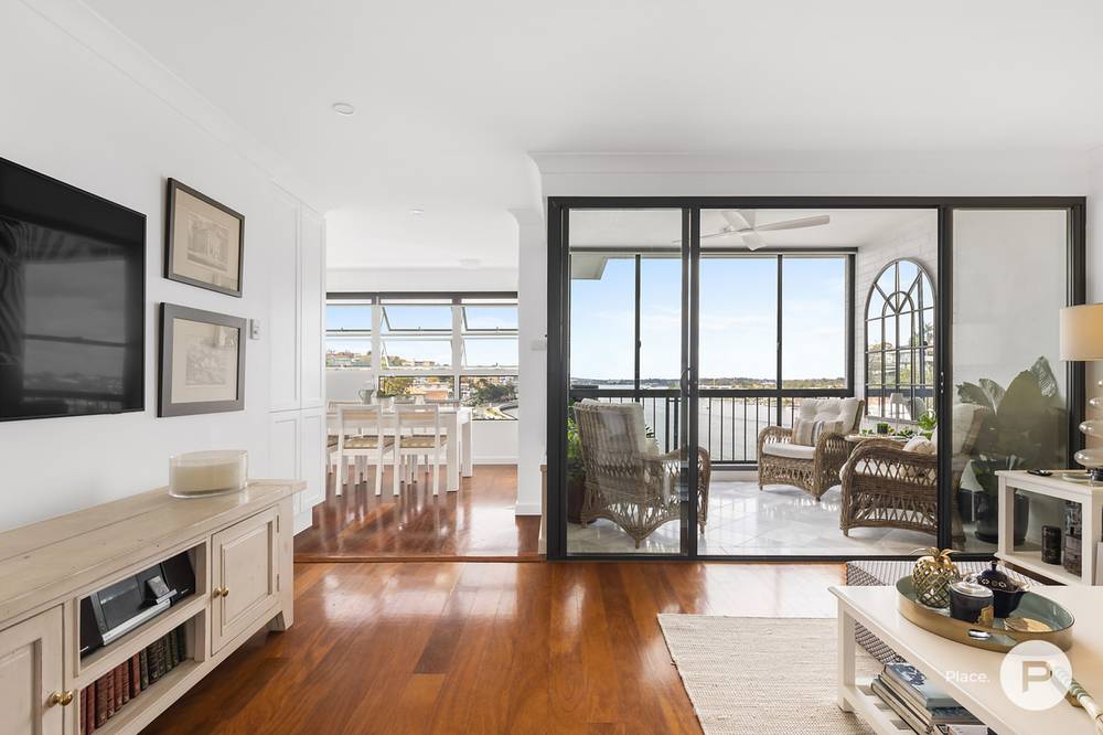 5A/11 Hillside Crescent, Hamilton, QLD 4007