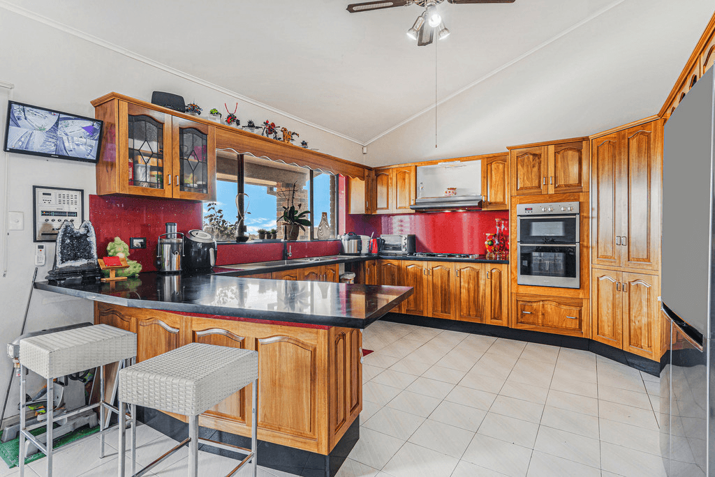 46 Boronia Road, BOSSLEY PARK, NSW 2176