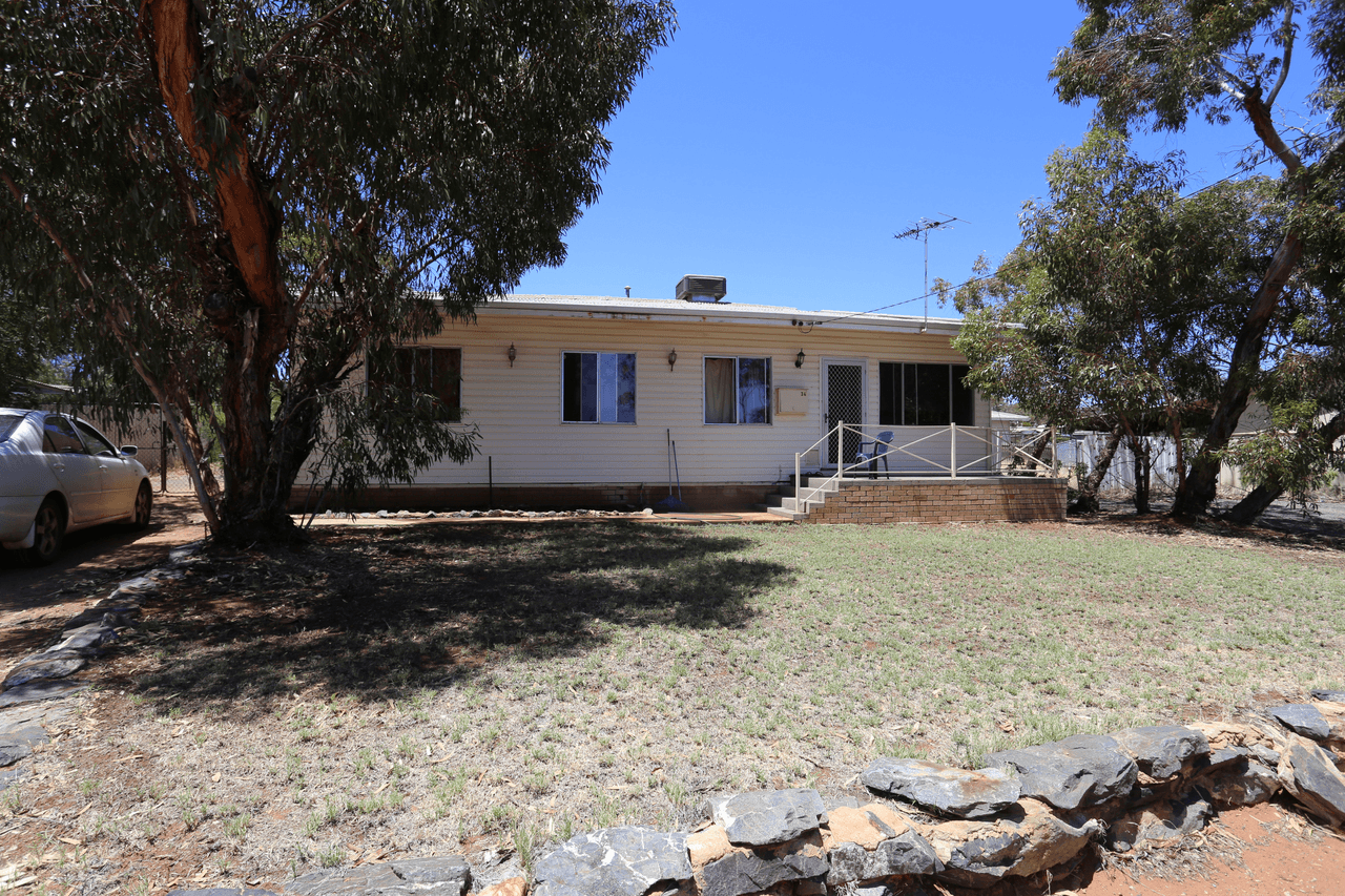 34 New Clayton St, KAMBALDA EAST, WA 6442