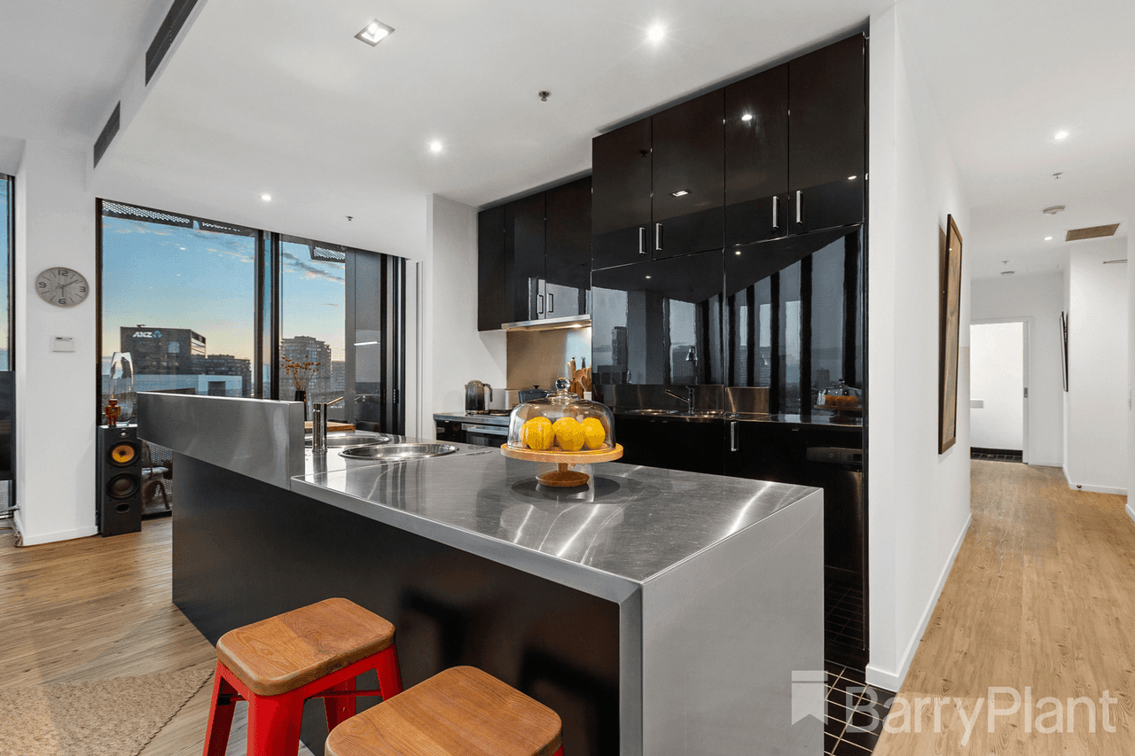 1802/8 Waterview Walk, Docklands, VIC 3008