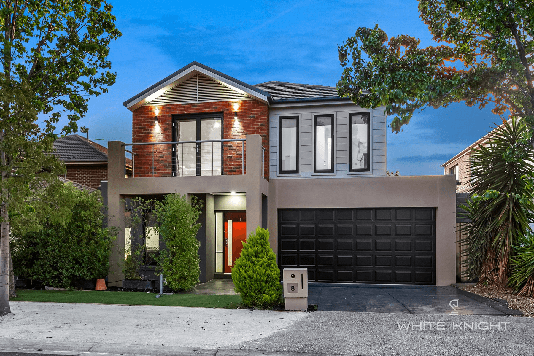 8 Oldis Close, CAROLINE SPRINGS, VIC 3023