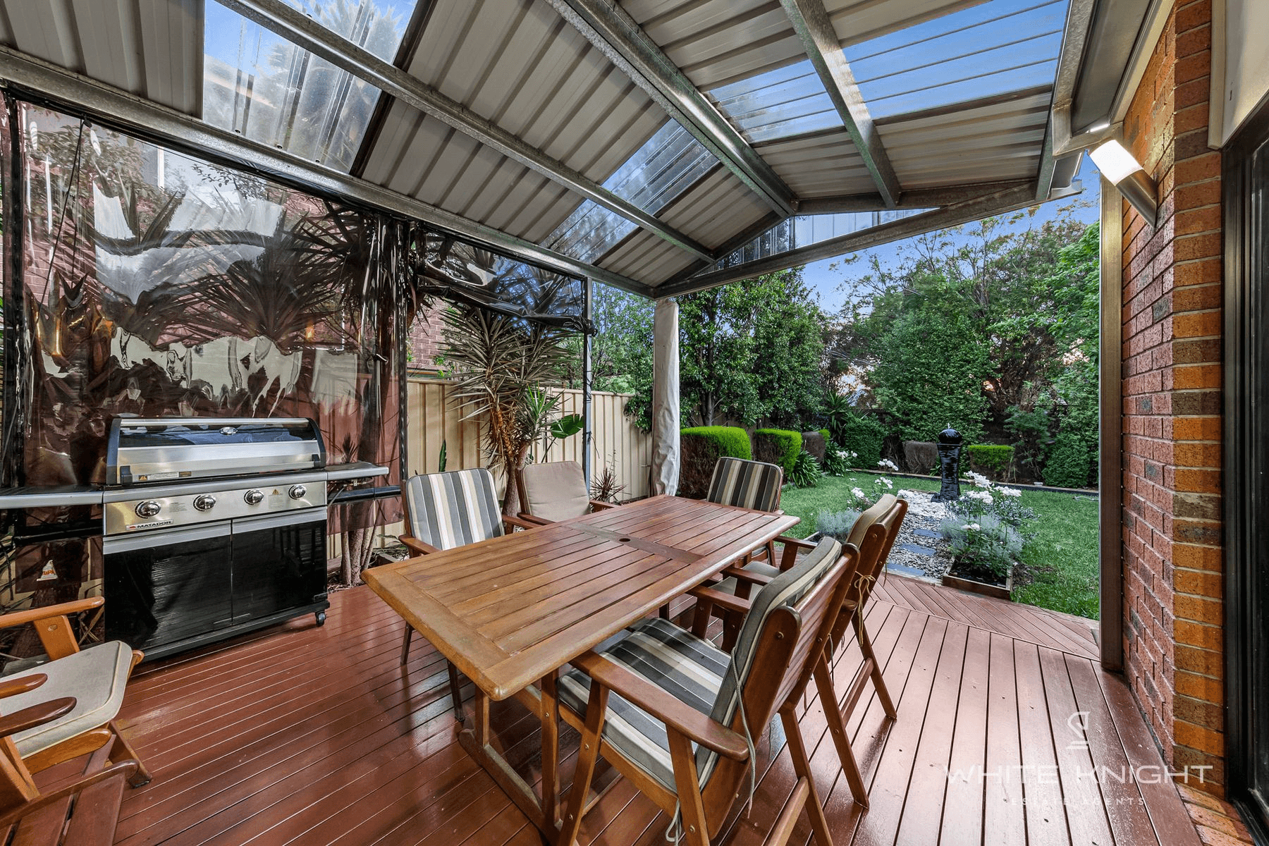 8 Oldis Close, CAROLINE SPRINGS, VIC 3023