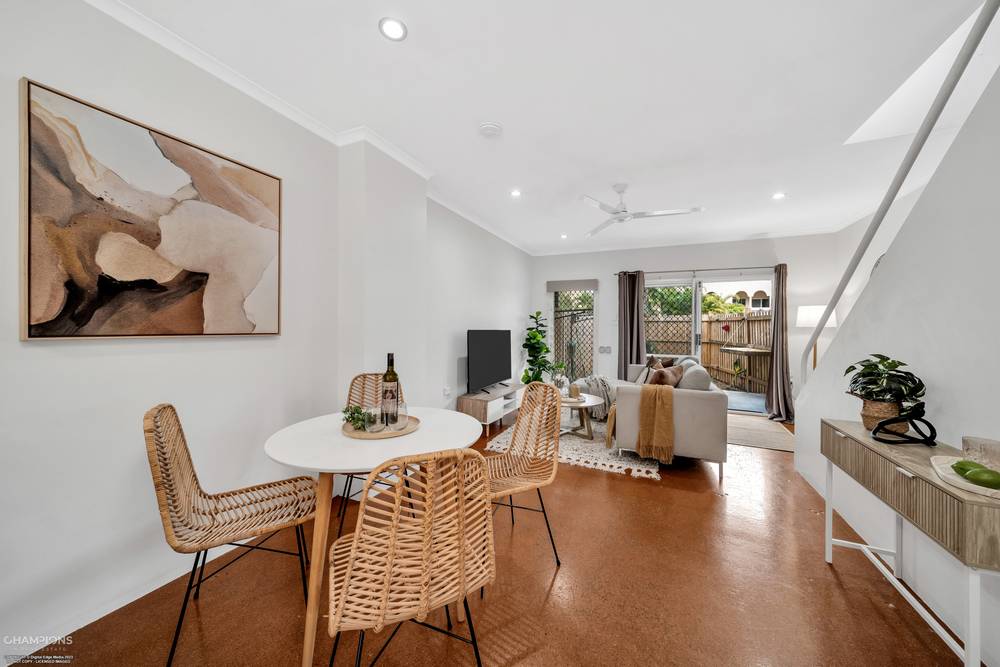 1/14 Springfield Crescent, MANOORA, QLD 4870
