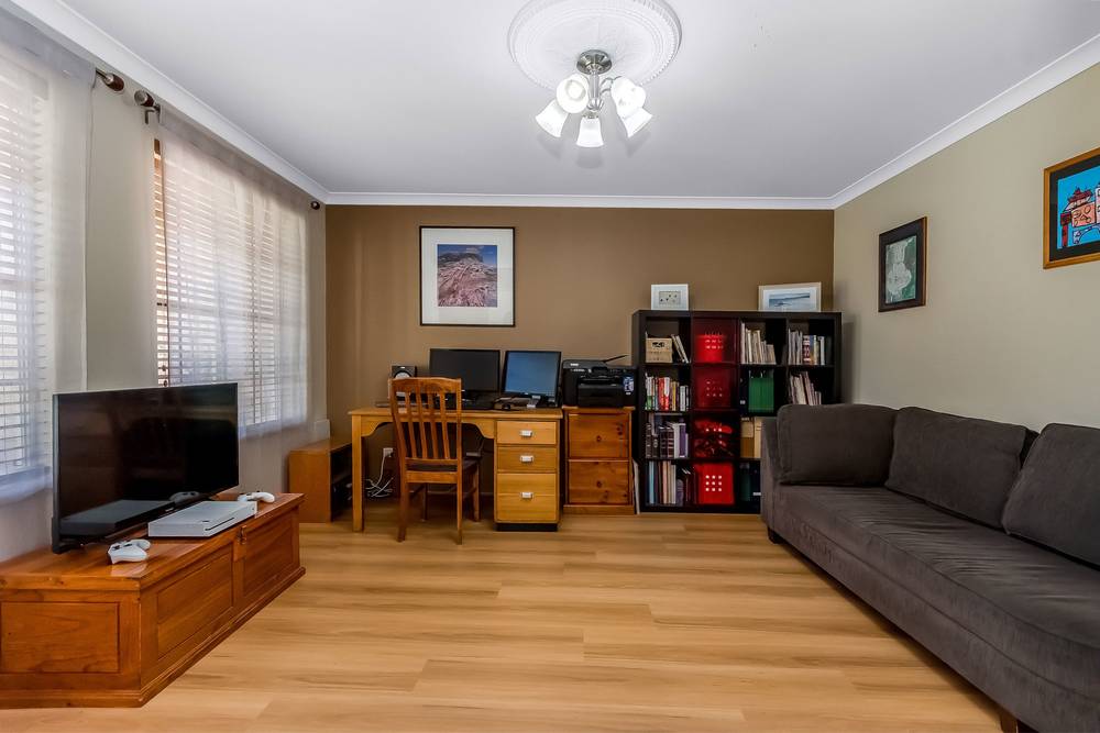 9 Castleton Way, Canning Vale, WA 6155
