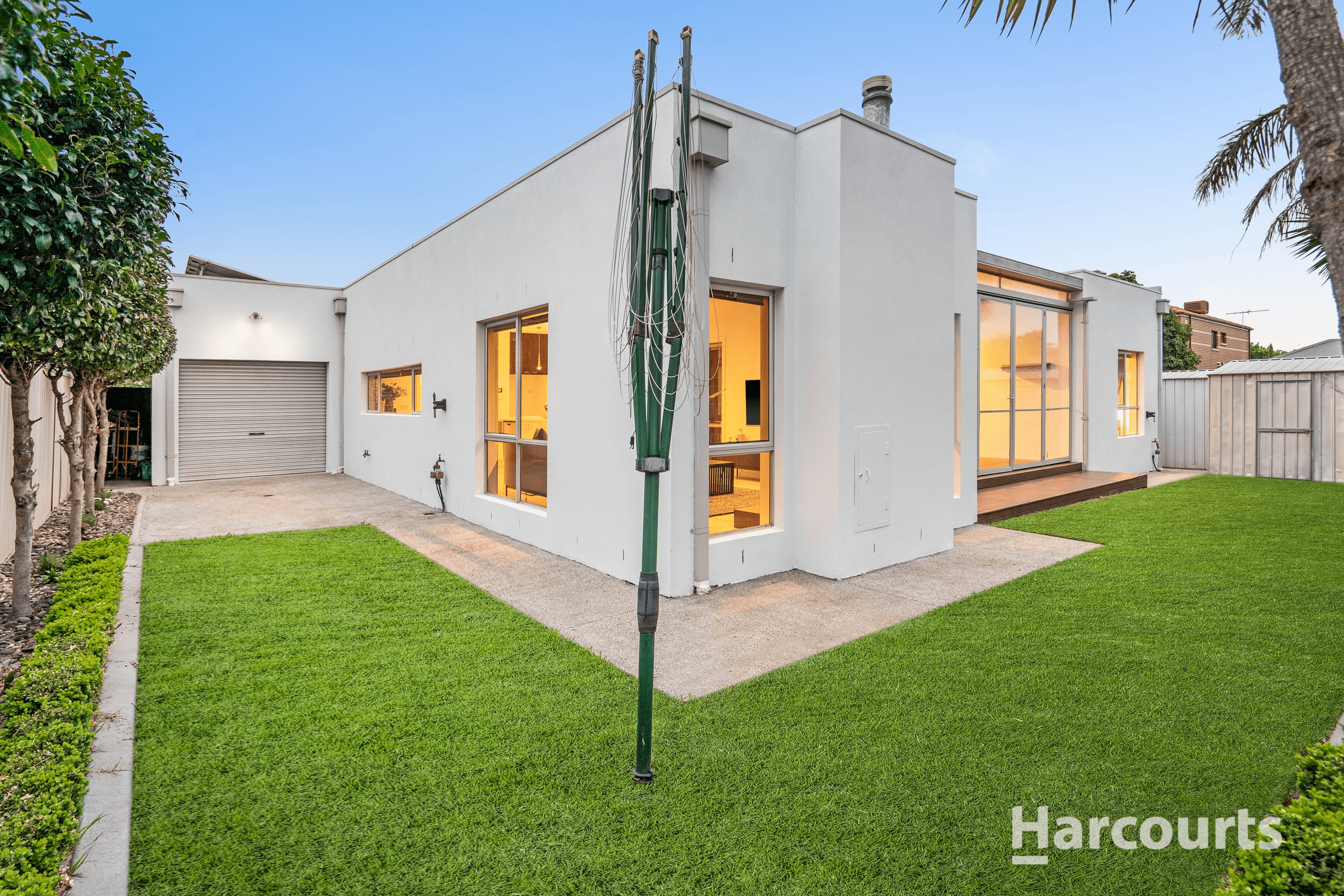 21 Yendon Close, Caroline Springs, VIC 3023