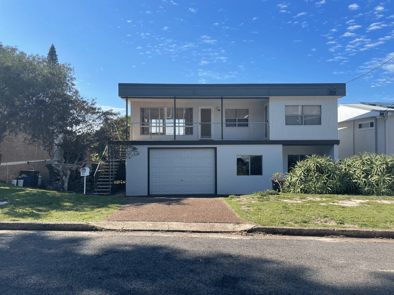 13 Lentara Street, FINGAL BAY, NSW 2315