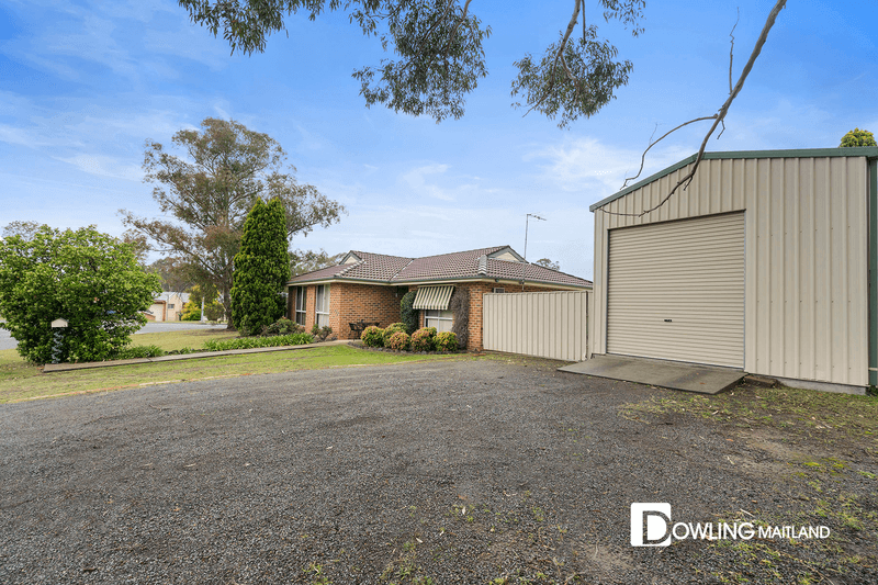 2 Moran Close, Metford, NSW 2323