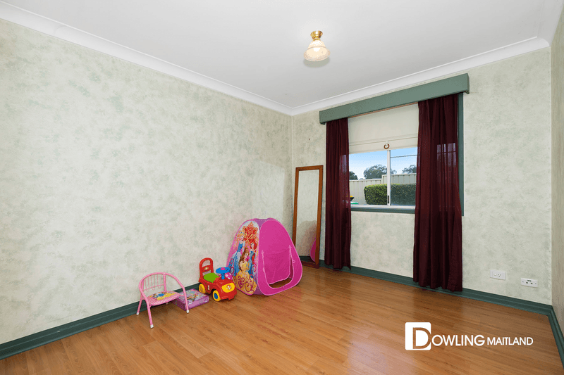 2 Moran Close, Metford, NSW 2323