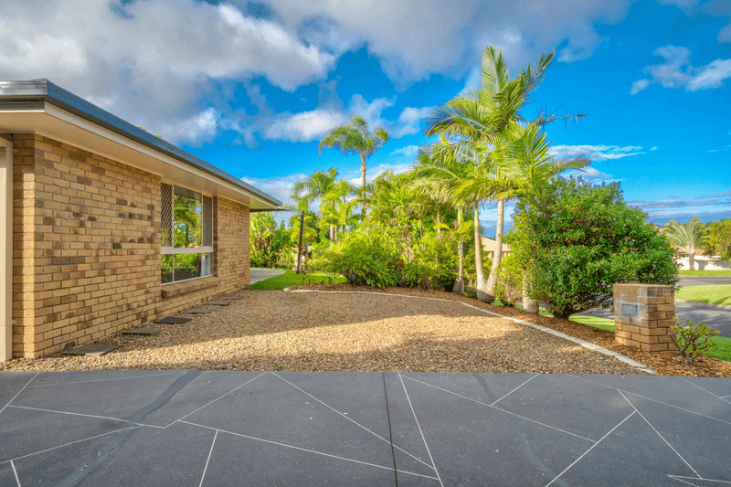 1 Highview Place, PARKWOOD, QLD 4214