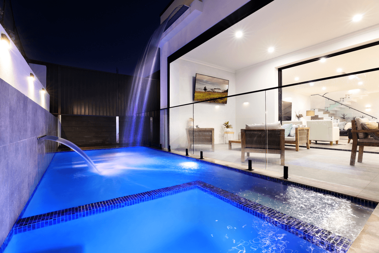 24 Riverflat Drive, GLENMORE PARK, NSW 2745