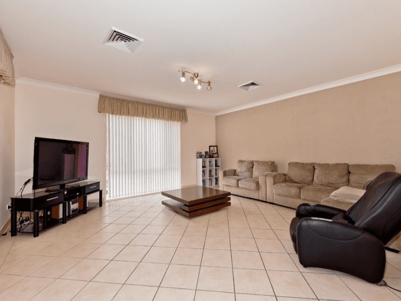 50 Shearwater Drive, Glenmore Park, NSW 2745